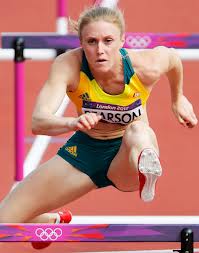 Sally Pearson hurdles to Gold